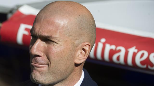 Zidane n'a pas trouvé la solution face à la tactique mise en place par Diego Simeone. [Curto de la Torre]