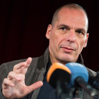 Yanis Varoufakis à Berlin, mardi 9 février. [AFP - Bernd Von Jutrczenka - dpa]
