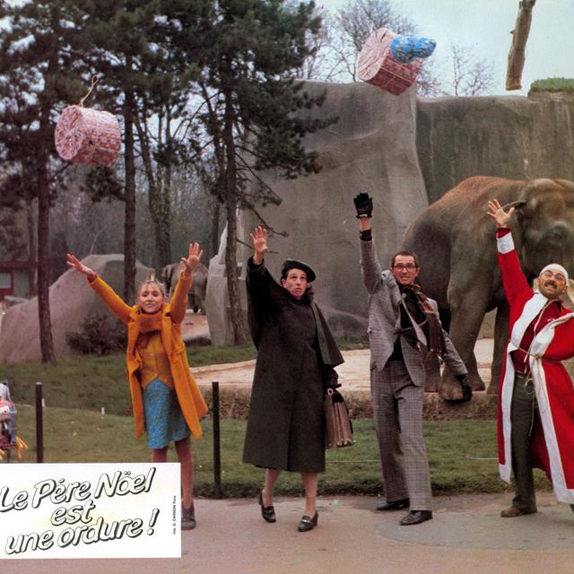 Une scène du film "Le Père Noël est une ordure" de Jean-Marie Poiré, 1982. [Tinacra films / Films du splendid / Archives du 7eme Art / Photo12 - Jean-Pierre Fizet]