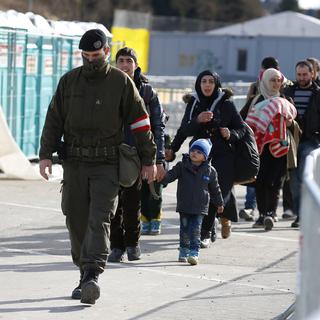Des migrants à leur arrivée à Spielfeld, en Autriche. [Erwin Scheriau]