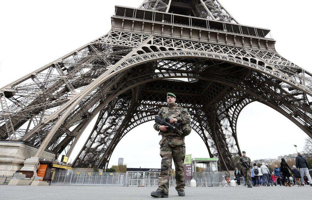L'état d'urgence avait été décrété au lendemain des attentats de Paris du 13 novembre. [EPA/Keystone - Guillaume Horcajuelo]