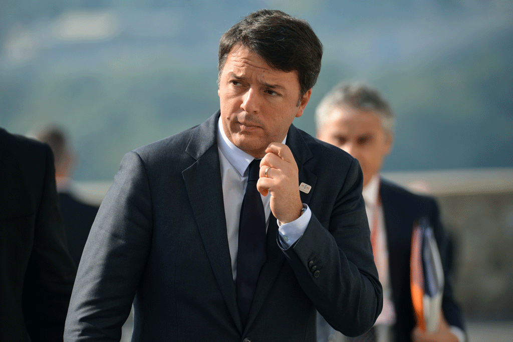 Le chef du gouvernement italien Matteo Renzi pourrait démissionner si le référendum constitutionnel est rejeté. [AFP - Alexey Vitvitsky]