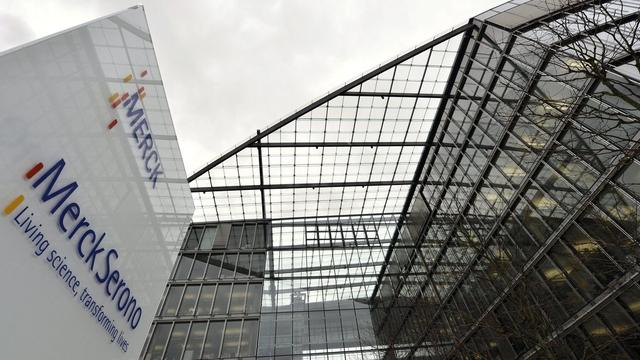 En 2012, l’entreprise Merck Serono annonce la fermeture de son site à Genève et la suppression de 1250 emplois.