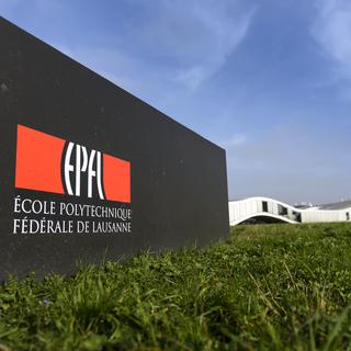 Merck Serono s'est offert des chaires à l'EPFL pour plus de 12 millions de francs par an. [Keystone - Laurent Gilliéron]