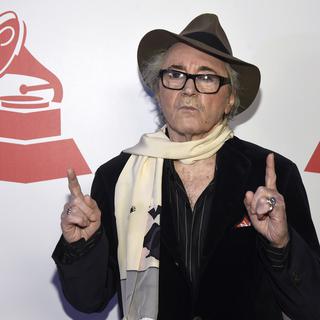 Gato Barbieri lors de la cérémonie des Grammy Awards qui l'a récompensé pour l'ensemble de son oeuvre, le 18 novembre 2015. [Chris Pizzello/Invision/AP]