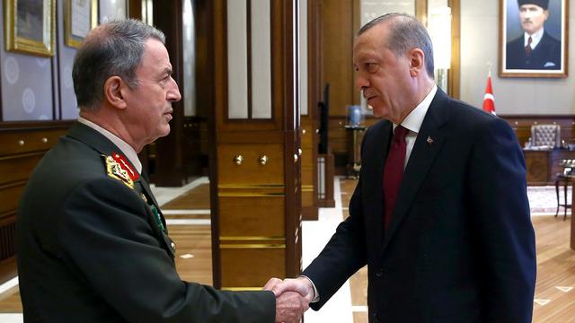 Le président Erdogan et un des ses généraux, le 29 juillet 2016. [Kayhan Ozer]