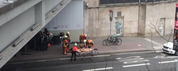 Vives tensions au quartier européen de Bruxelles après les attentats. [RTS/Twitter - Romain Clivaz]