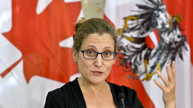 La ministre du Commerce canadienne Chrystia Freeland a annoncé qu'elle quittait la table des négociations et rentrait à Ottawa.