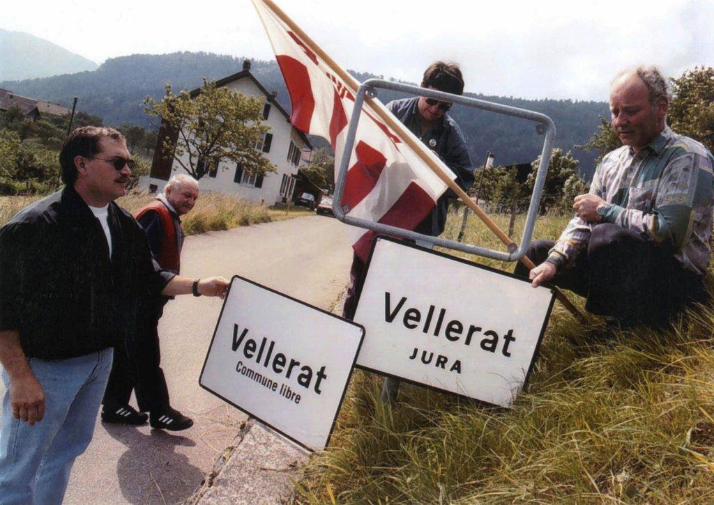 En 1996, Vellerat devenait officiellement une commune jurassienne. [Keystone]