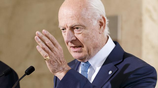 Staffan de Mistura s'exprimant lors de son point presse jeudi à Genève. [Keystone - Salvatore Di Nolfi]