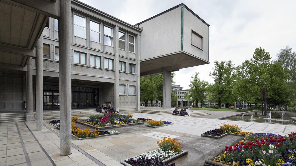 L'Université de Fribourg a accueilli le Centre islam et société. [Keystone - Gaetan Bally]