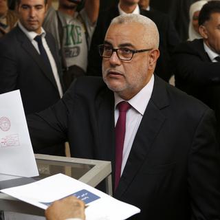 Le premier ministre marocain et leader du PJD Abdelilah Benkirane a déposé vendredi son bulletin dans l'urne. [Abdeljalil Bounhar]