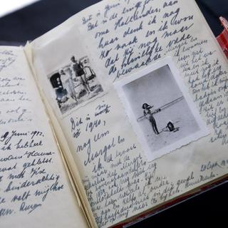 Un facsimile du fameux journal exposé à la Maison d'Anne Frank à Amsterdam. [Evert Elzinga]