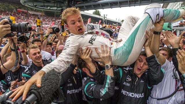 Rosberg s'impose pour la première fois en Italie. [Srdjan Suki]