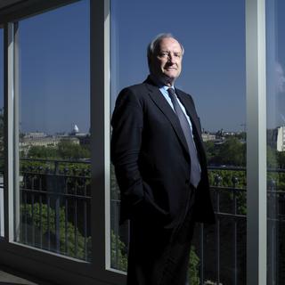 Le socialiste Hubert Védrine, ancien ministre des Affaires étrangères français. [AFP - Damien Grenon]