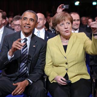Le choix de Barack Obama de se rendre en Allemagne, pour la 5e fois depuis qu'il est au pouvoir, témoigne de la place qu'il accorde à Angela Merkel en Europe. [EPA/Keystone - Christian Charisius]