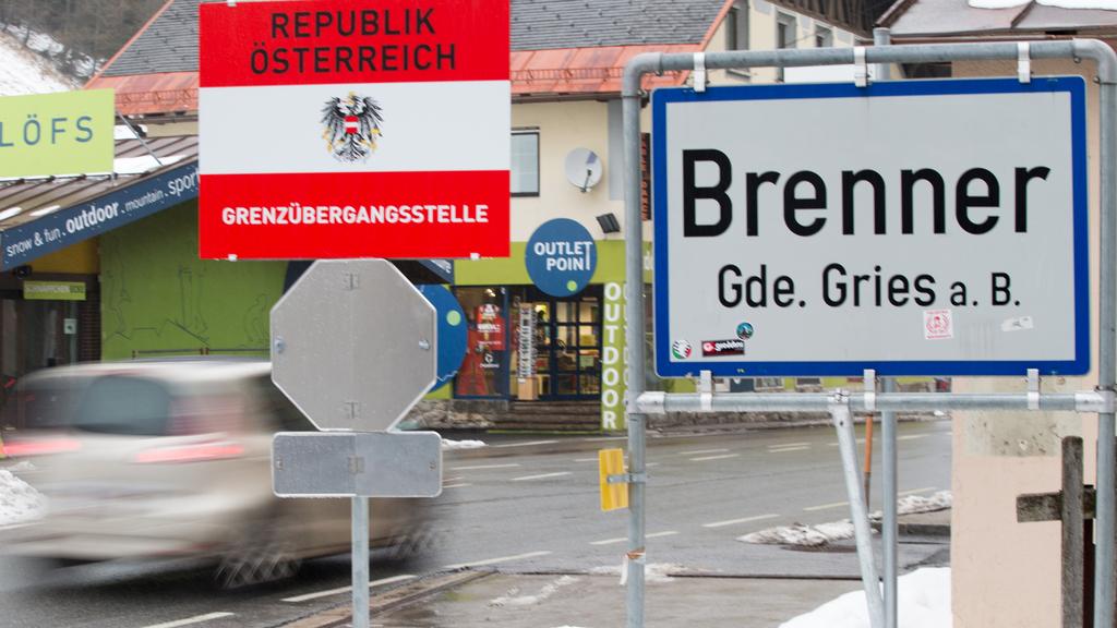 Le col du Brenner marque la frontière entre l'Italie et l'Autriche. [APA/EXPA/Keystone - Johann Groder]