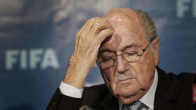 Blatter n'en est pas à une mauvaise nouvelle près ces derniers mois... [Christophe Ena]