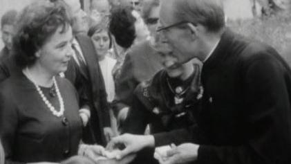 La tradition du Morce à Ayene en Valais en 1963. [RTS]