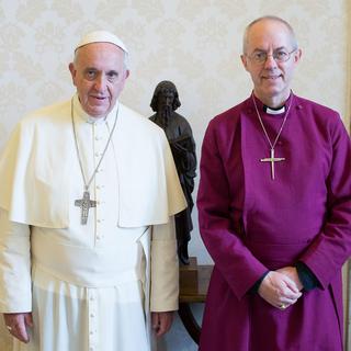 Le pape François avec l'archevêque de Canterbury Justin Welby, en 2014. [AFP - Osservatore Romano]