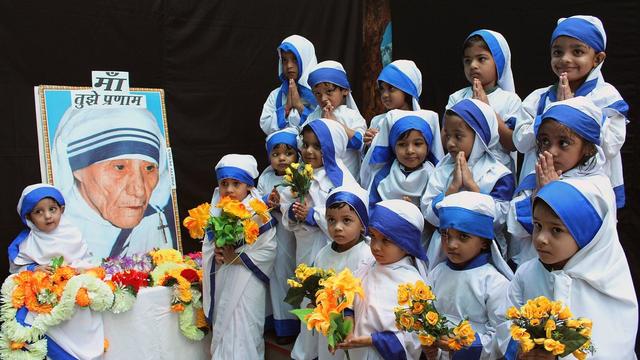 Près de 20 ans après sa mort, l'action de Mère Teresa est toujours contestée par certains. [EPA/Keystone - Sanjeev Gupta]