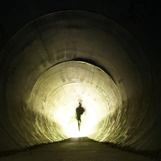 Les témoignages de mort imminente évoquent souvent une lumière au bout d'un tunnel.
brueggerart
Fotolia [Fotolia - brueggerart]