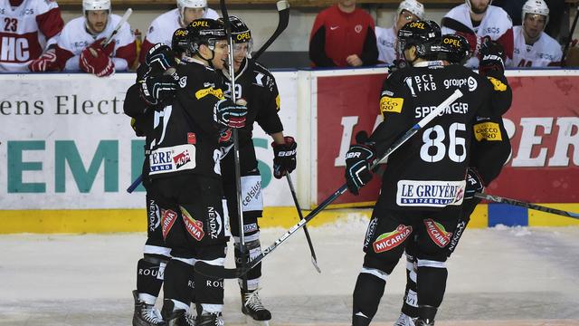 Fribourg a enfin stoppé l'hémorragie. [Lukas Lehmann]