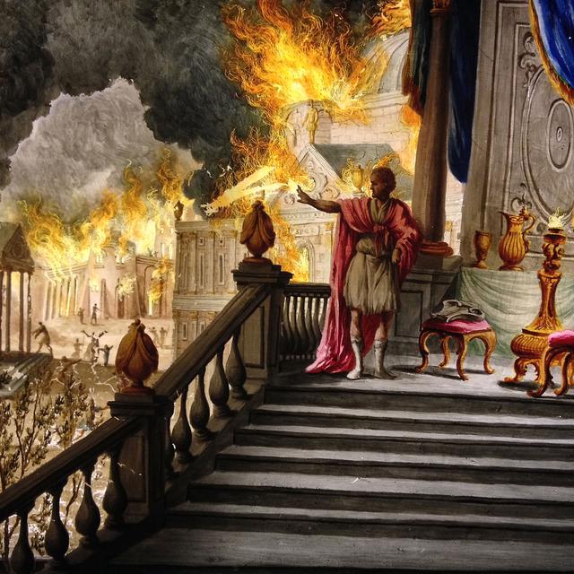 "L'empereur Neron contemplant l'incendie de Rome le 18 juillet 64", Peinture sur verre pour lanterne magique. [AFP - Bianchetti / Leemage]