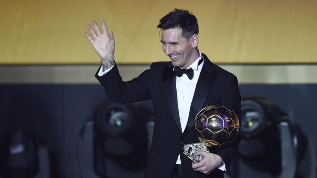 Lionel Messi remporte son 5e Ballon d'Or, un record toujours plus impressionnant. [Valeriano Di Domenico]