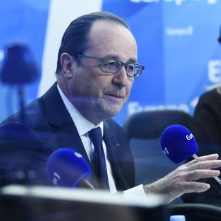 François Hollande à la matinale d'Europe 1, le 17 mai 2016. [Miguel Medina]
