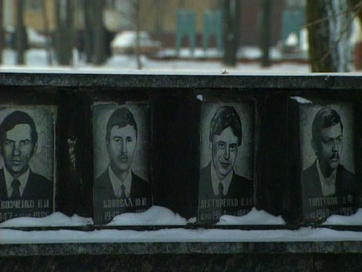 Monument aux employés de la centrale nucléaire de Tchernobyl. [RTS]