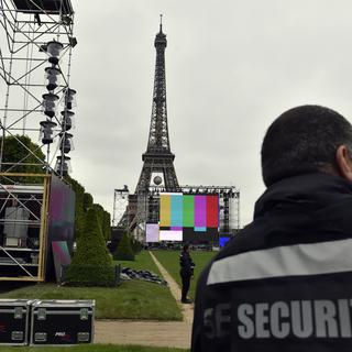 Préparatifs aux festivités de l'Euro 2016 à Paris. [AFP - Alain Jocard]