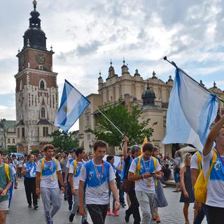 Des foules de jeunes catholiques envahissent Cracovie. [afp - Artur Widak/NurPhoto]