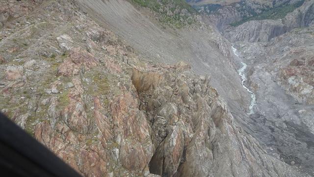 La partie frontale du glissement de terrain de Moosfluh. [Canton du Valais.]