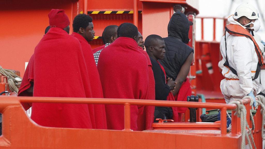 Le Gouvernement italien propose des hot spots pour l'accueil des migrants sur les bateaux. [EPA/Keystone - Carlos Barba]