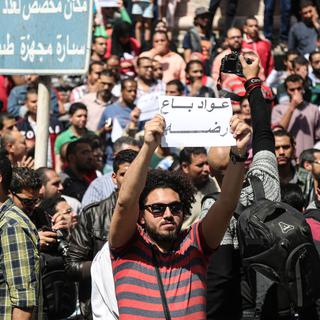 La gauche egyptienne espère mobiliser plus de manifestants que le 15 avril dernier. [Stringer/Anadolu Agency/AFP]