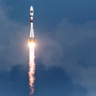 L'agence spatiale russe Roskosmos menace de ne plus livrer ses lanceurs Soyouz à Arianespace. [AFP - Jody Amiet]