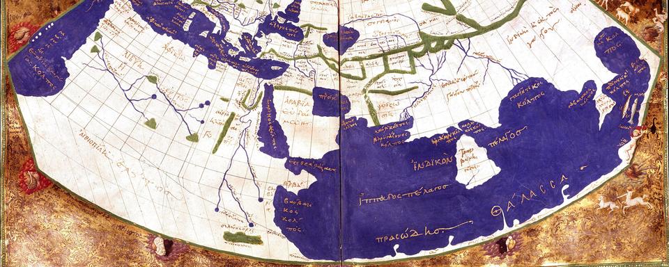 Carte de l'astronome grec Claudius Ptolemaeus (90-168 ap. JC) qui représente la Terre plate sans les pôles Nord et Sud. [AFP - Luisa Ricciarini]