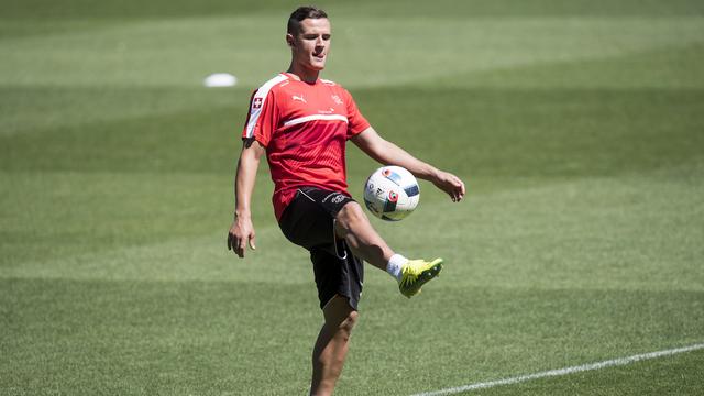 Malade, Shani Tarashaj a dû renoncer au match face au Portugal. [Keystone - Jean-Christophe Bott]