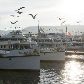 Les organisateurs s'inspirent de la traditionnelle exposition viticole, qui se déroule sur les bateaux historiques du lac de Zurich. [Photopress/Keystone - Ennio Leanza]