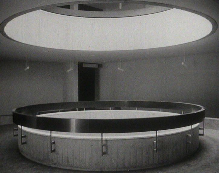 Détail architectural du Muséum de Genève en 1967. [RTS]
