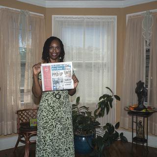 "Day After Reading". Satori Shakoor, activiste afro-américaine. Organise des soirées de "storytelling", de témoignages à Detroit, où le hip-hop, le slam, l’impro sont rois. [Ludovic Balland]
