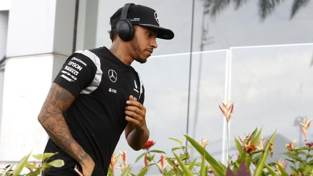 Lewis Hamilton partira aux avant-poste dimanche. [Joshua Paul]