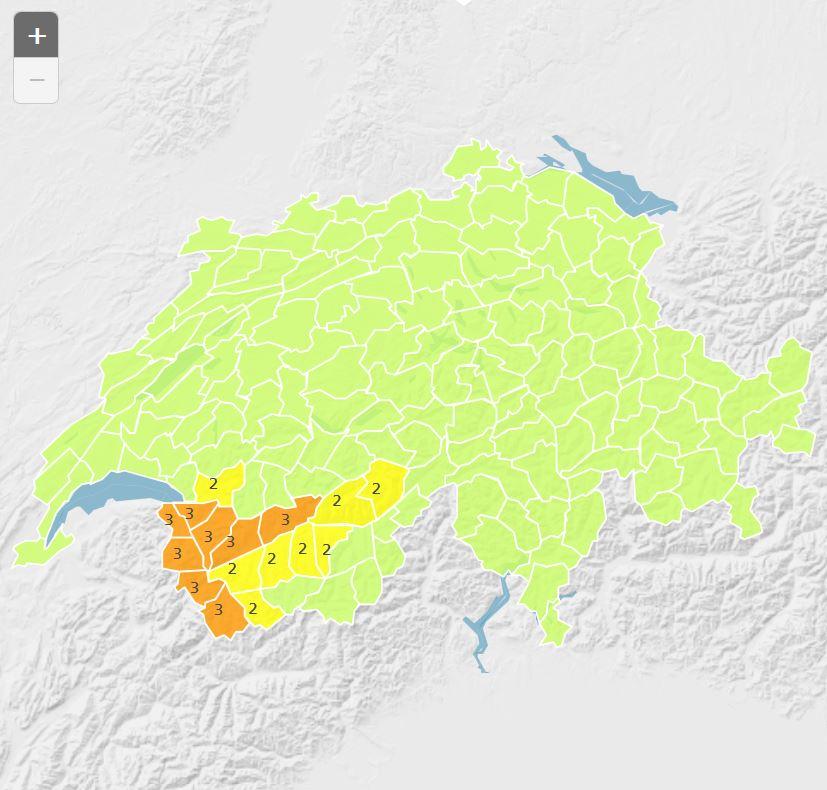 Une partie des Alpes vaudoises, le Bas-Valais et le Valais central sont concernés par l'alerte à la neige. [MétéoSuisse]