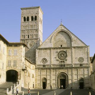 La cathédrale San Ruffino à Assise.
