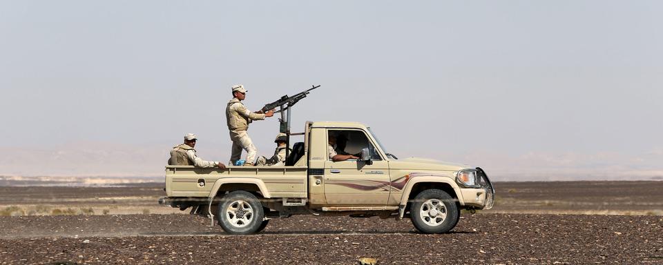 Un véhicule de l'armée égyptienne patrouillant dans la région du Sinaï (image d'illustration). [Mohamed Abd El Ghany]