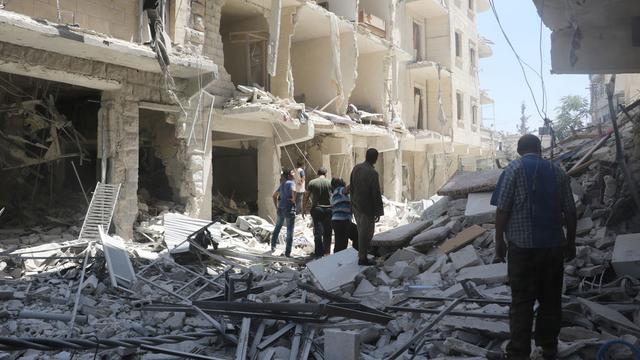 "C'est la pire situation que nous ayons connu à Alep en quatre ans", témoigne un humanitaire. [Anadolu Agency/AFP - Ibrahim Ebu Leys]