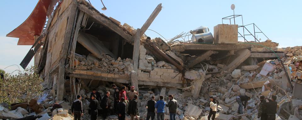 Les ruines d'un hôpital soutenu par MSF, dans le nord de la Syrie. [AFP]