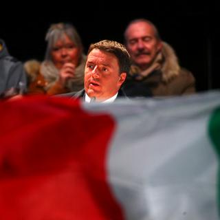 Matteo Renzi n'a pas réussi à convaincre les Italiens. [reuters - Alessandro Bianchi]