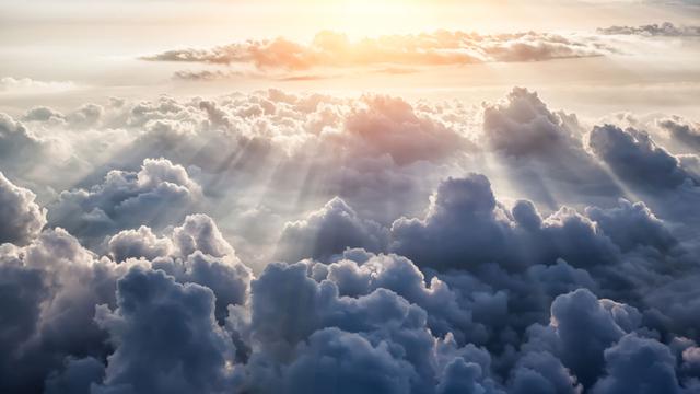 Un chercheur français tente de recueillir l'énergie solaire au-dessus des nuages.
merydolla
Fotolia [merydolla]